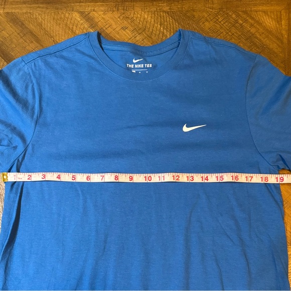 Nike Men's Blue Short Sleeve Tee NWT - Picture 4 of 7